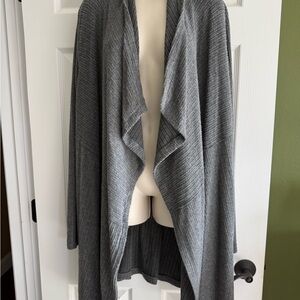 H by Bordeaux Heather Gray Drape Cardigan
